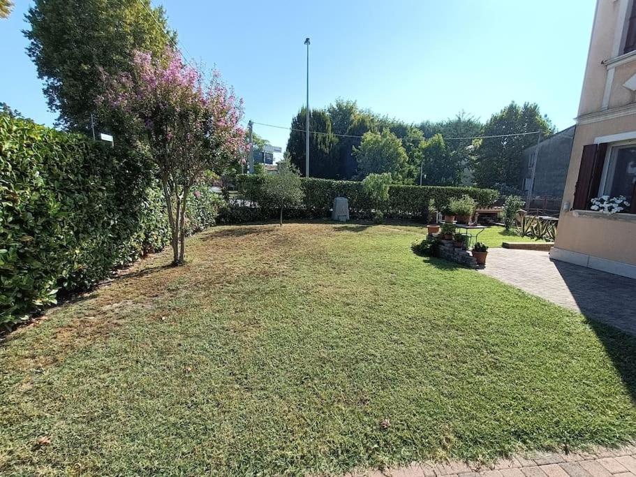 B&B We Care Appartamento Lendinara Zewnętrze zdjęcie