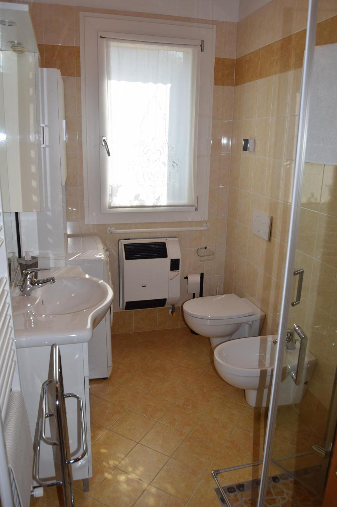 B&B We Care Appartamento Lendinara Zewnętrze zdjęcie